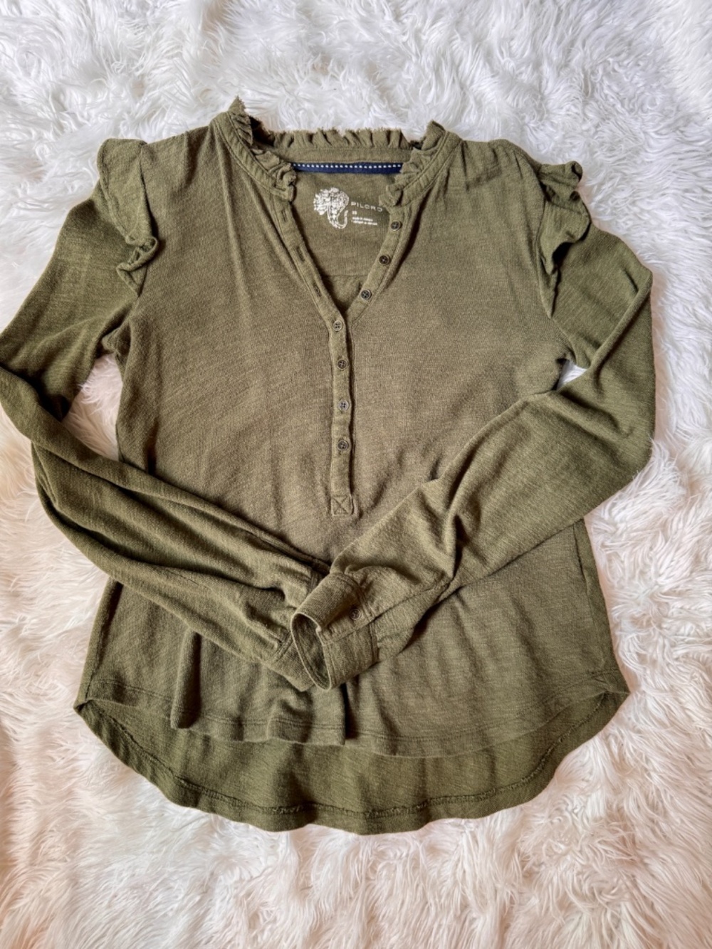 Pilcro Anthropologie Olive Green Ruffle Henley Long Sleeve Top XS